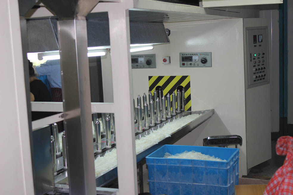 new condom factory from China shandong yaqi latex technology co.,ltd