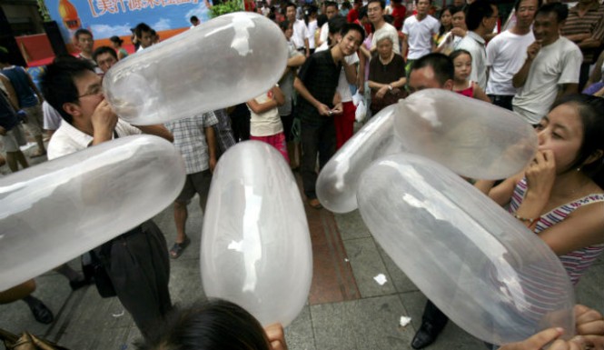 Condom is less sensitivity difficult to use